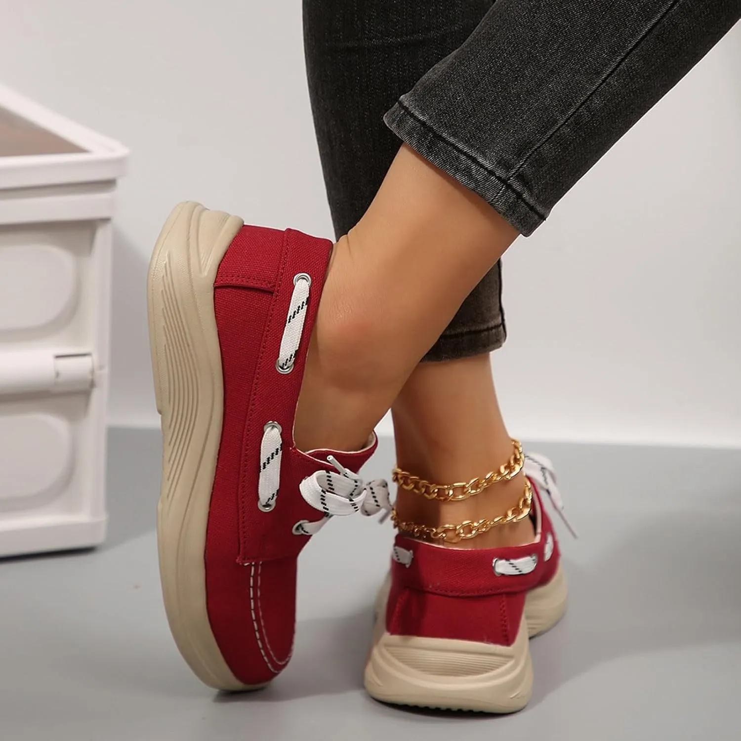 2025 Women's Canvas Slip On Shoes Lace Up Sneakers Slip On Low Top Arch Support Walking Loafers Orthopedic Non Slip Closed Toe Running Casual Boat Shoes Soft Tennis Shoe for Daily Wear