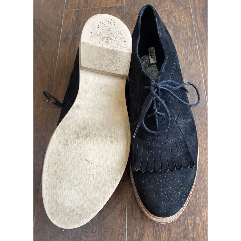 Ugg Bernett Oxfords - Size 8.5